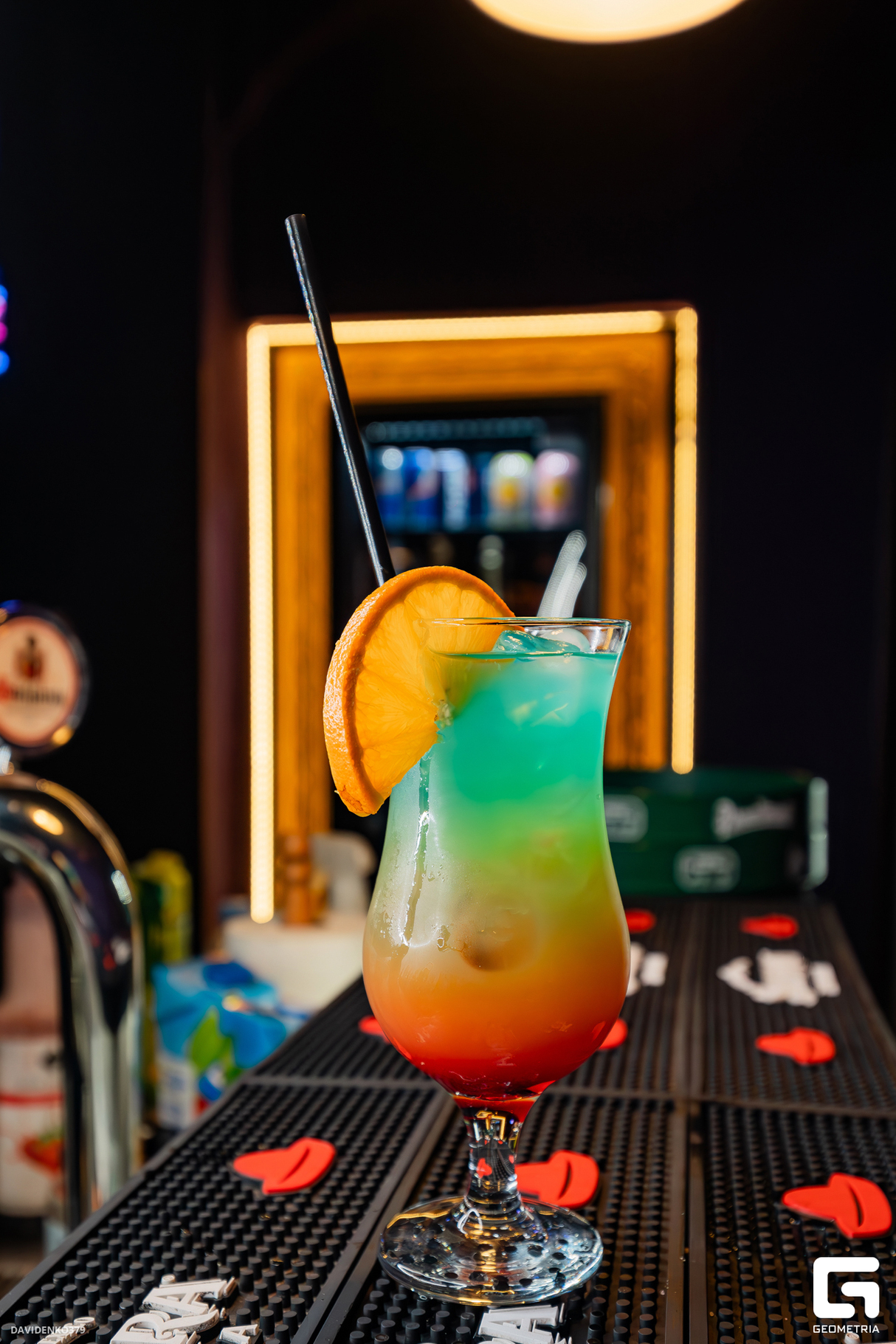 Saturday chill at Simply 33 Grill & Cinema, Karaoke Club 25