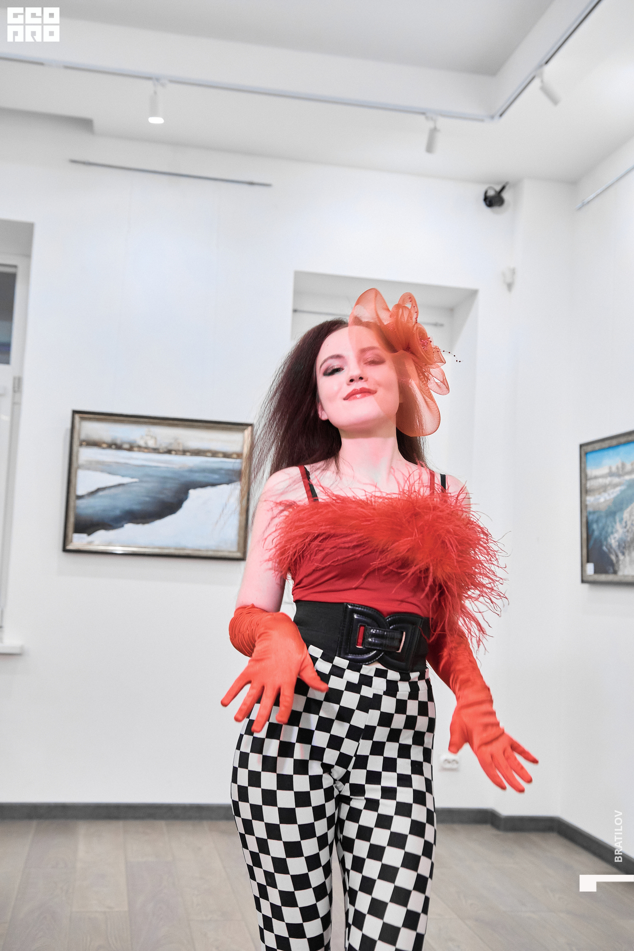 00101 - 2022-12-16 20.30.39 - Bratilov.jpg