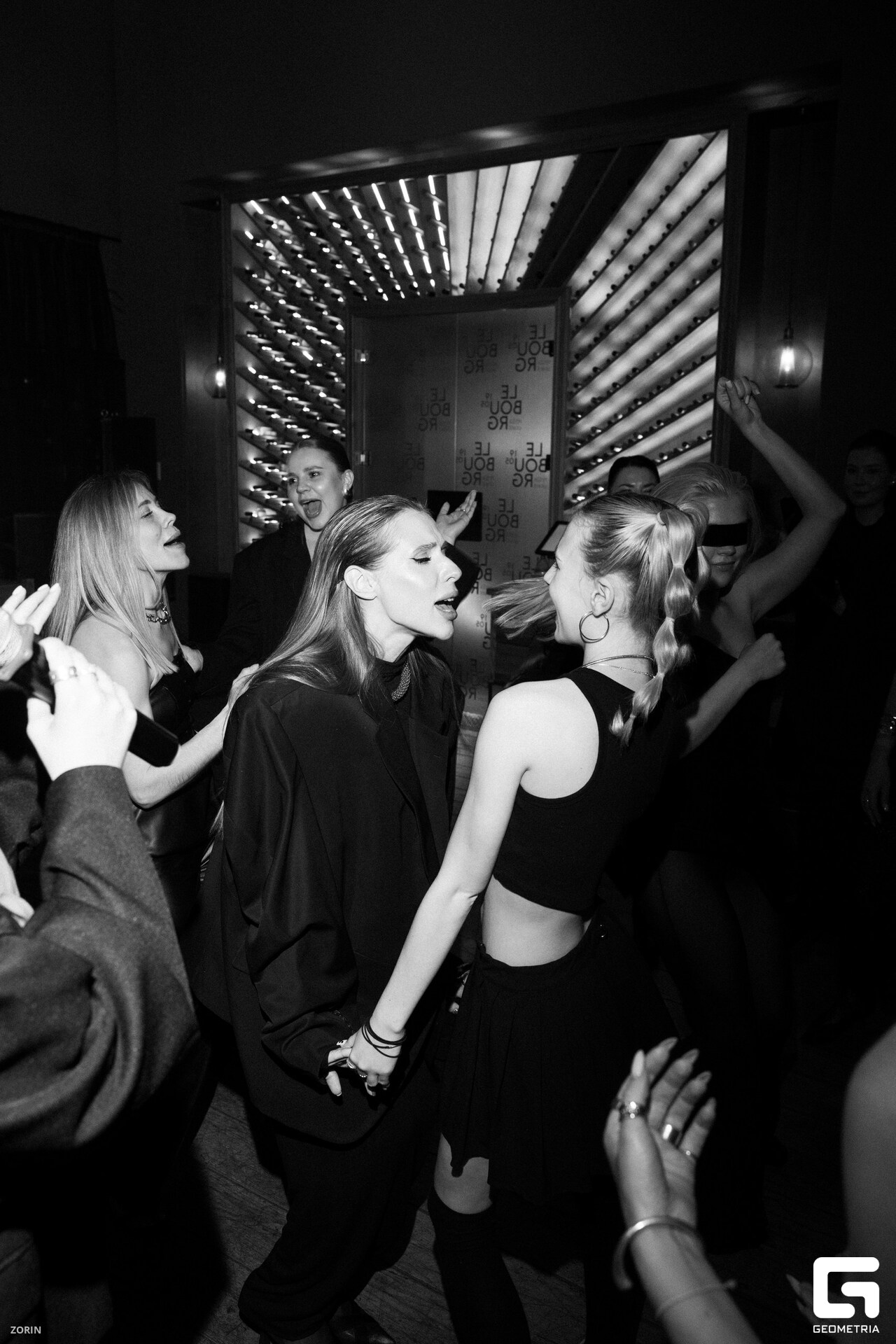 287-21-24-57-25-05-25- Zorin_resized.jpg