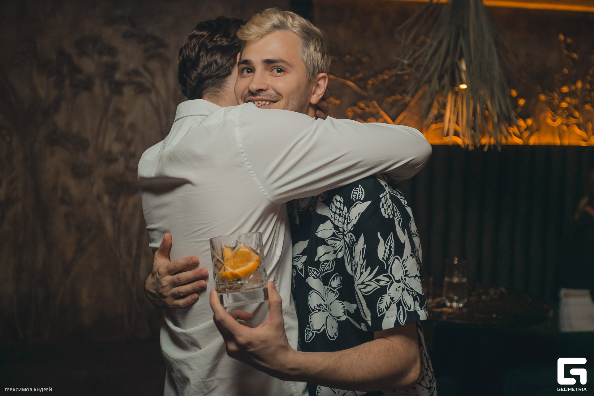 005 Bloom bar 1. 12.jpg