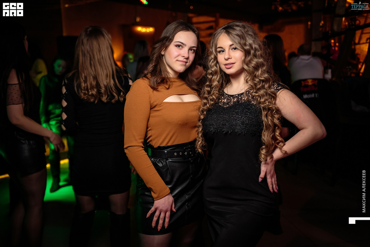 Суббота в кафе Терраса 12