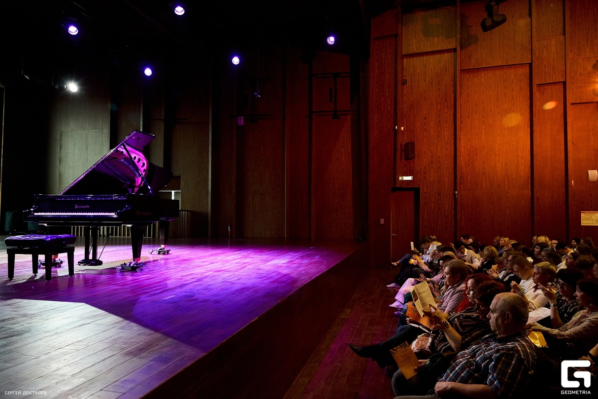 Pianissimo 19