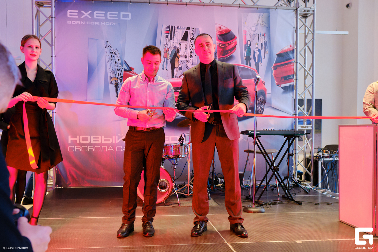 Открытие автосалона EXEED на Загородном шоссе 13/3 29