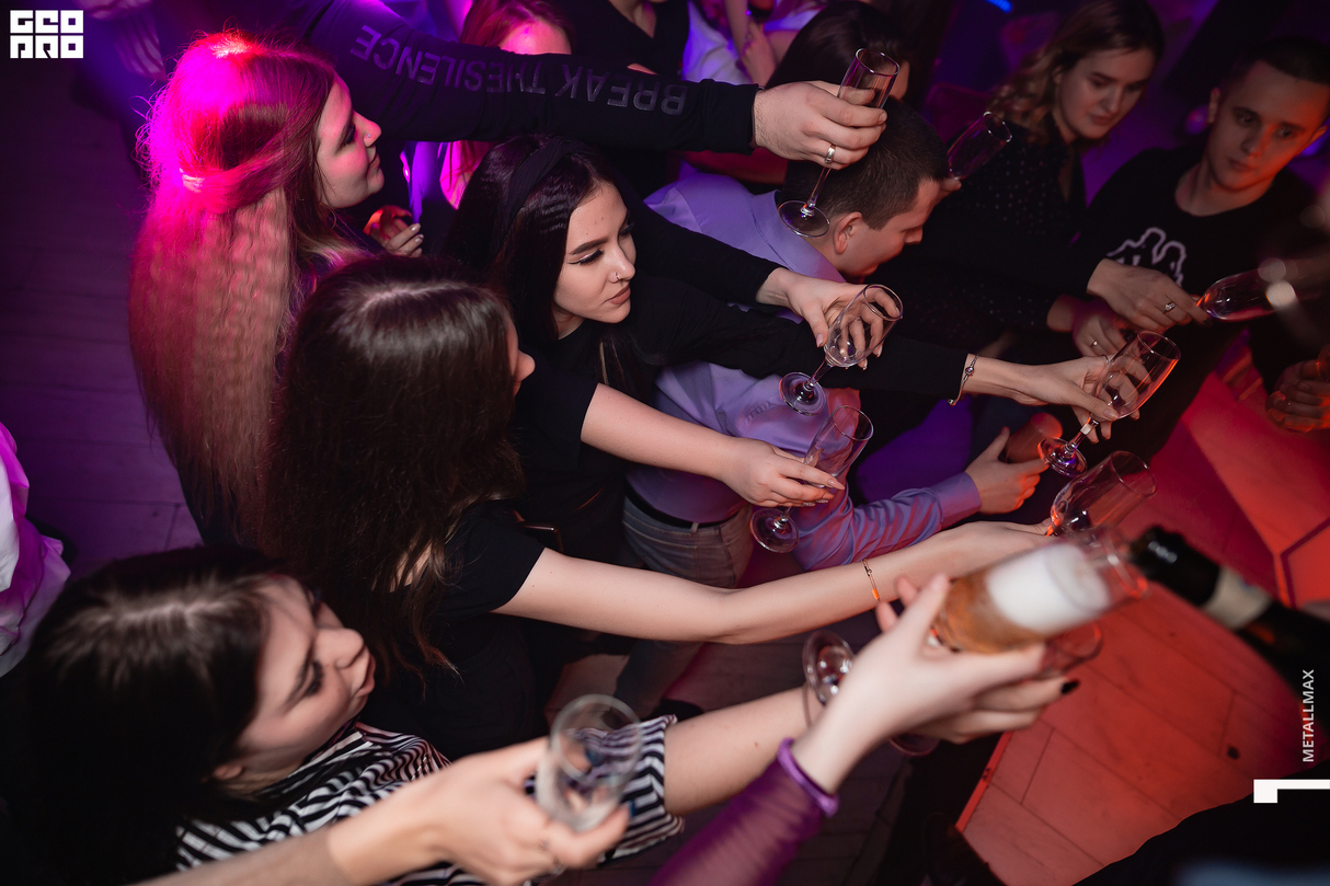 BLACK BIRTHDAY PARTY 22