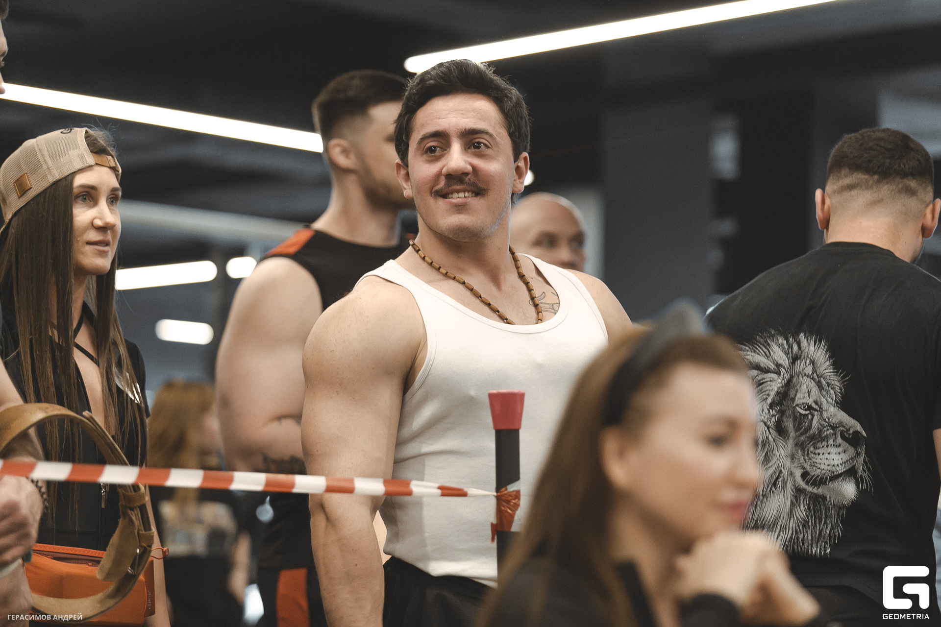 073 Dark Fit 10. 03.jpg