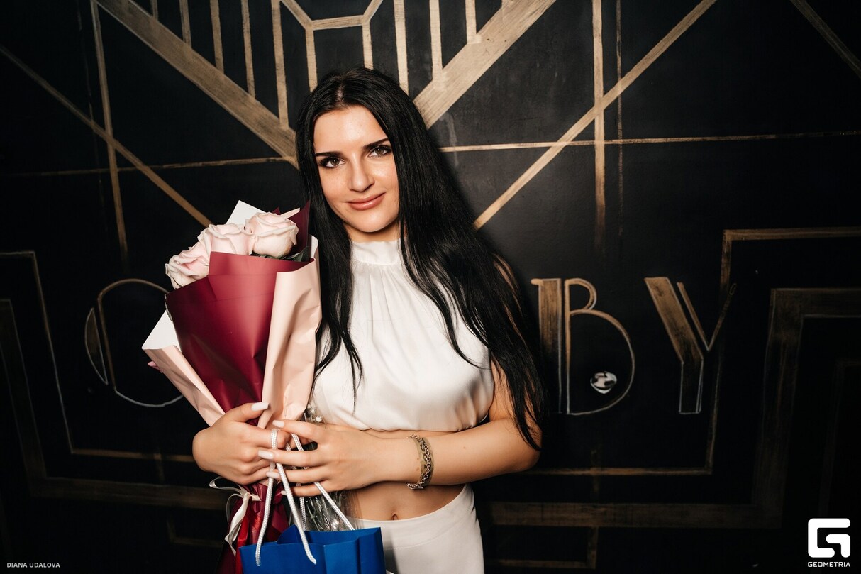 AFTER PARTY 20