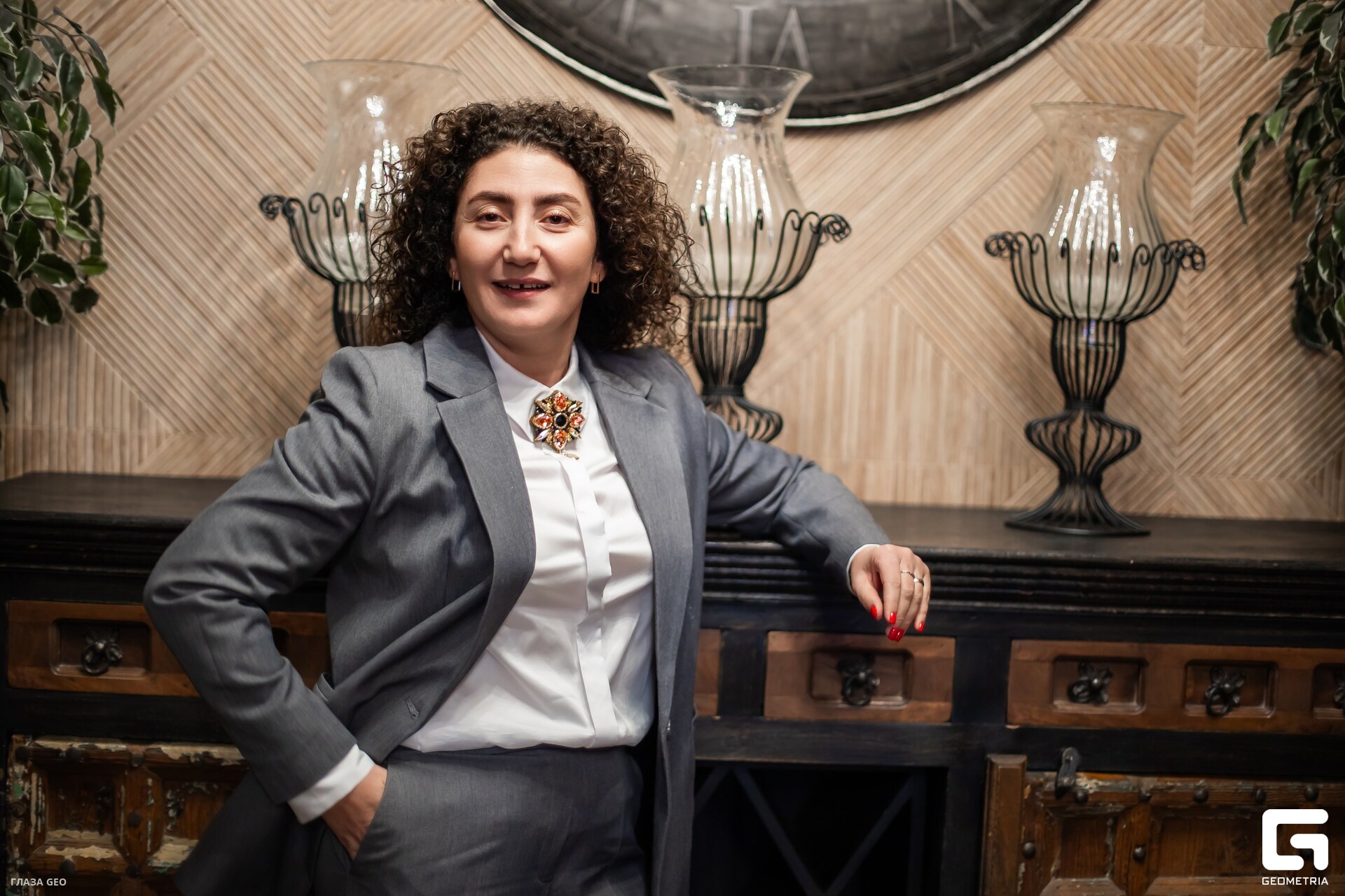 photo 242_resized.jpg