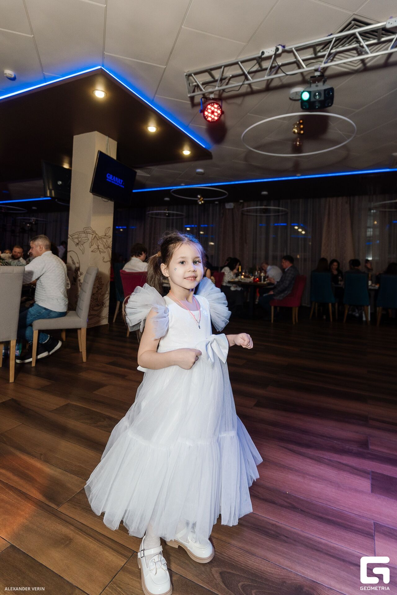 213 20240101 AV107004.jpg