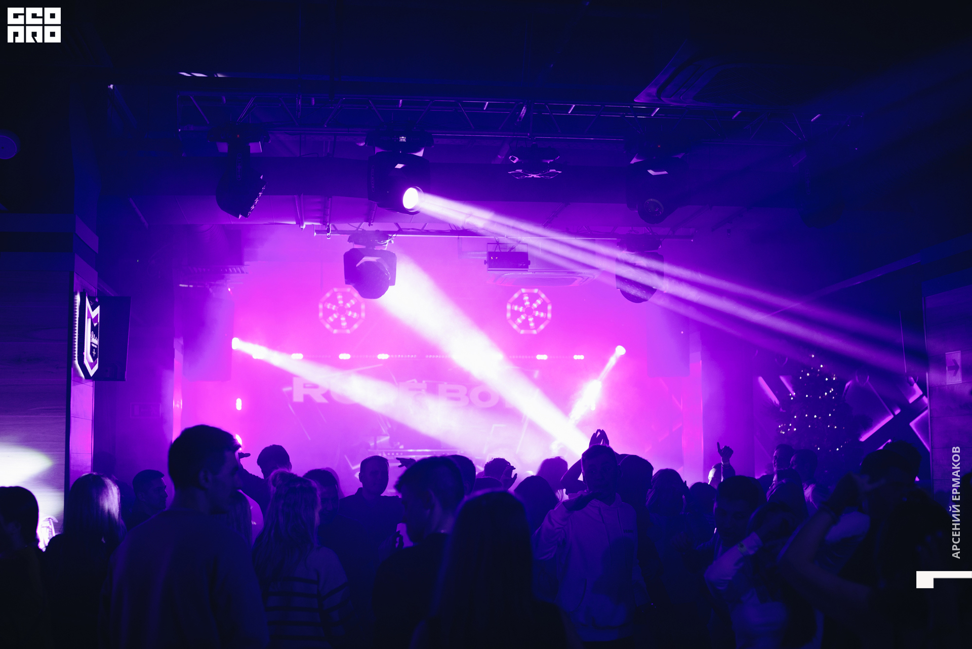 002 010844010823_arseniyermakov.jpg