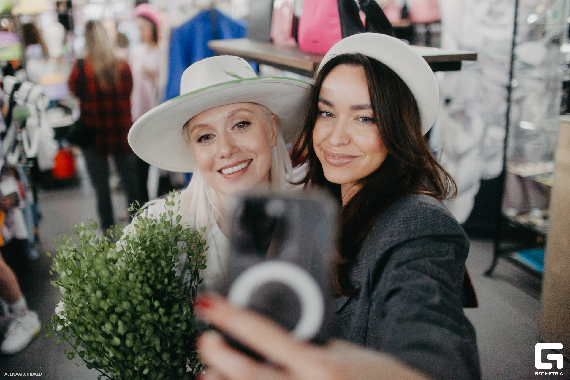 2023-04-27 18-46-35_alenaarchibald138.JPG