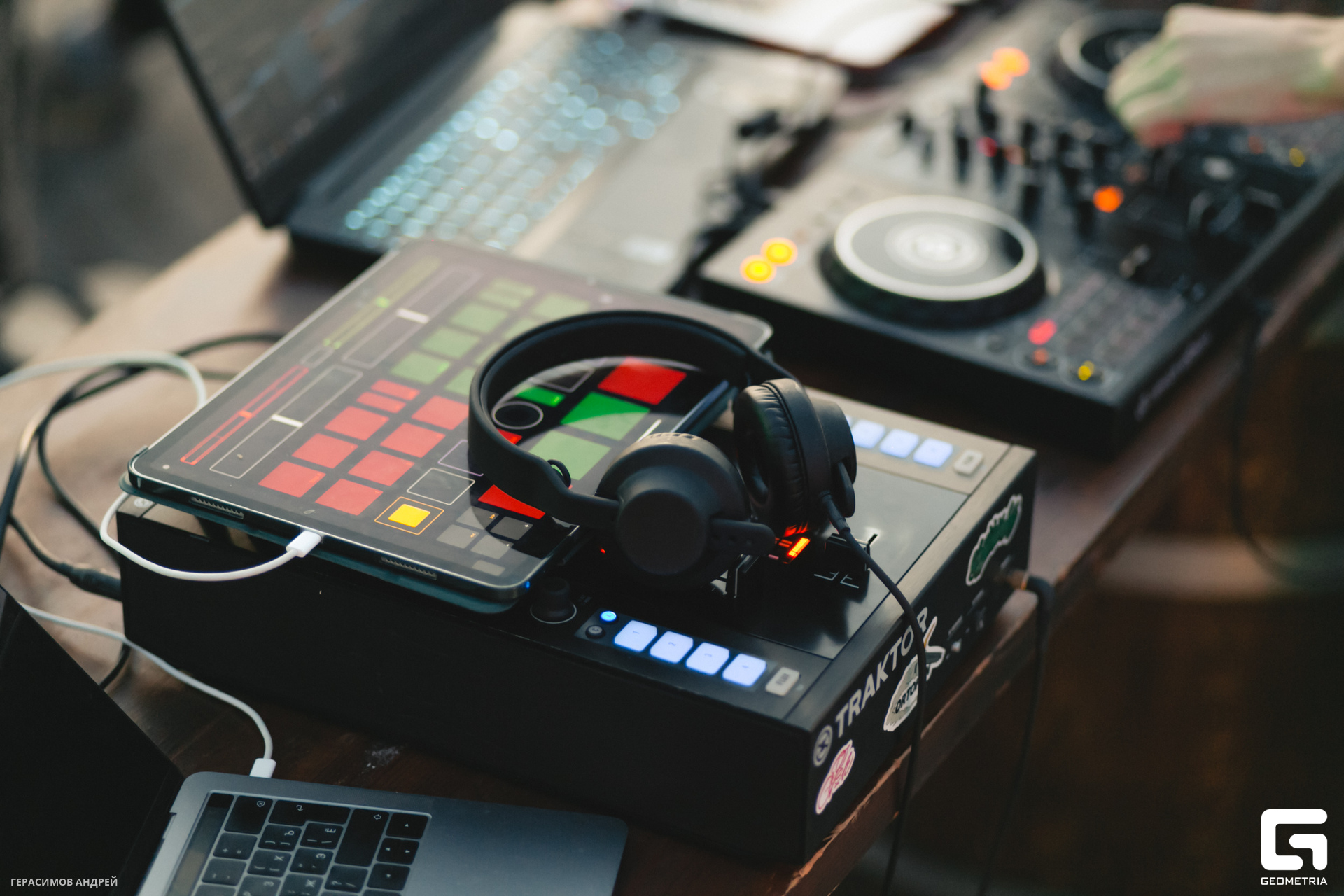 069 Rapana music 4.11.jpg