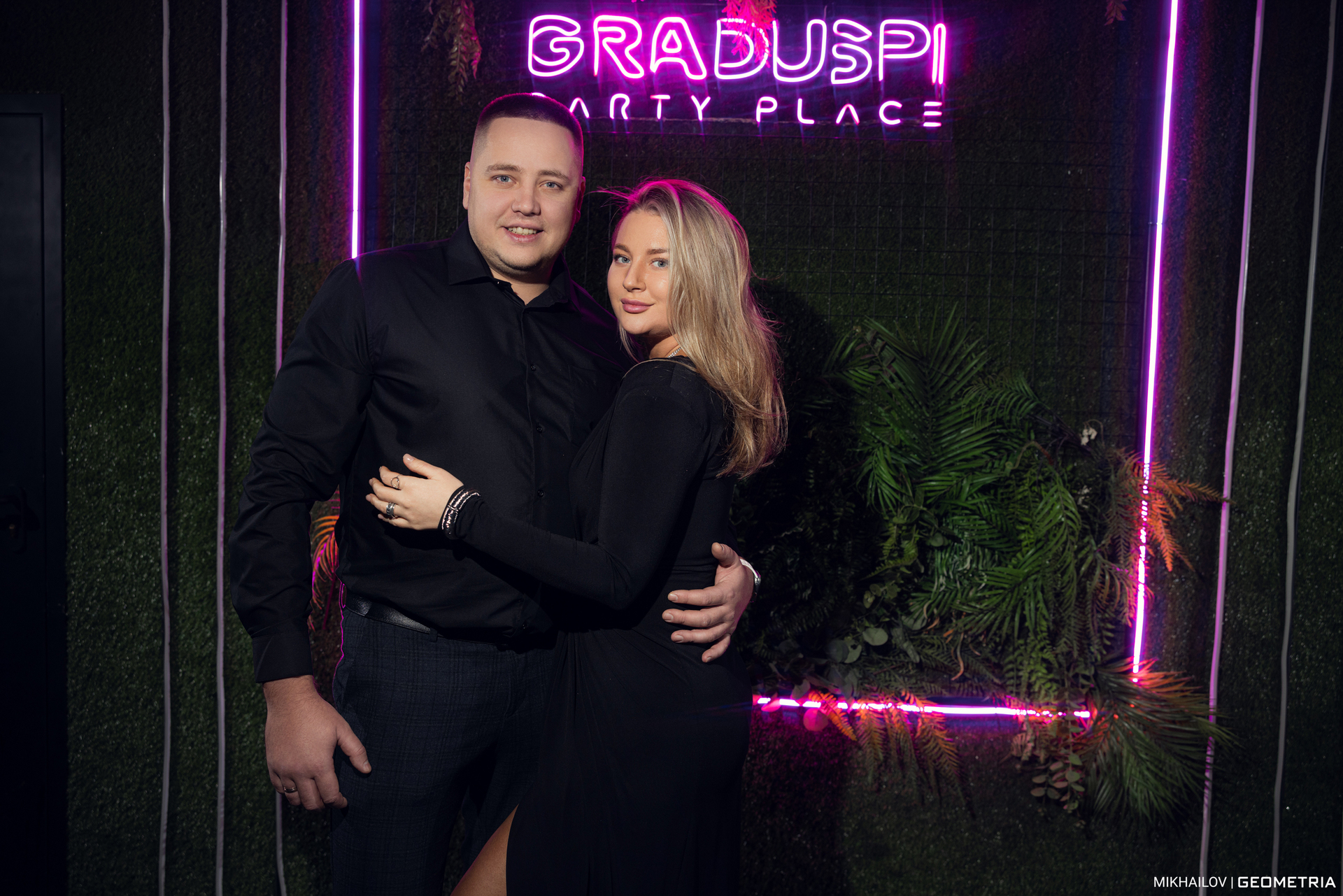 015-311224-0440 Mikhailov-weblogo.jpg