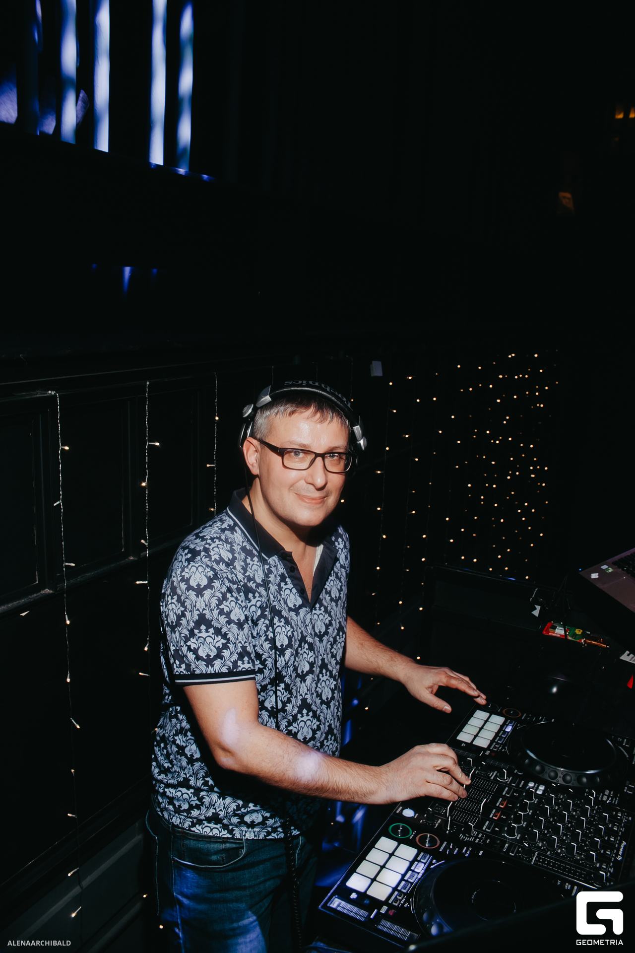 2023-12-08 20-00-38_alenaarchibald062.JPG