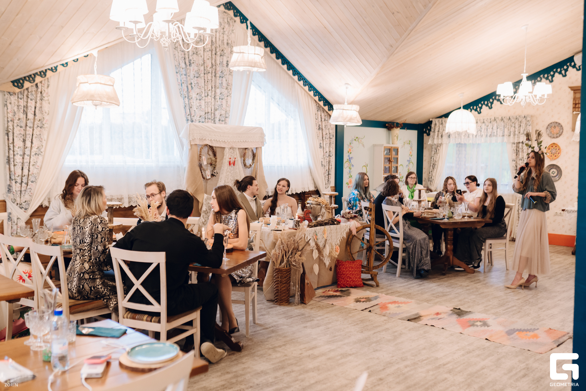 099-17-37-50-20-05-25- Zorin.jpg