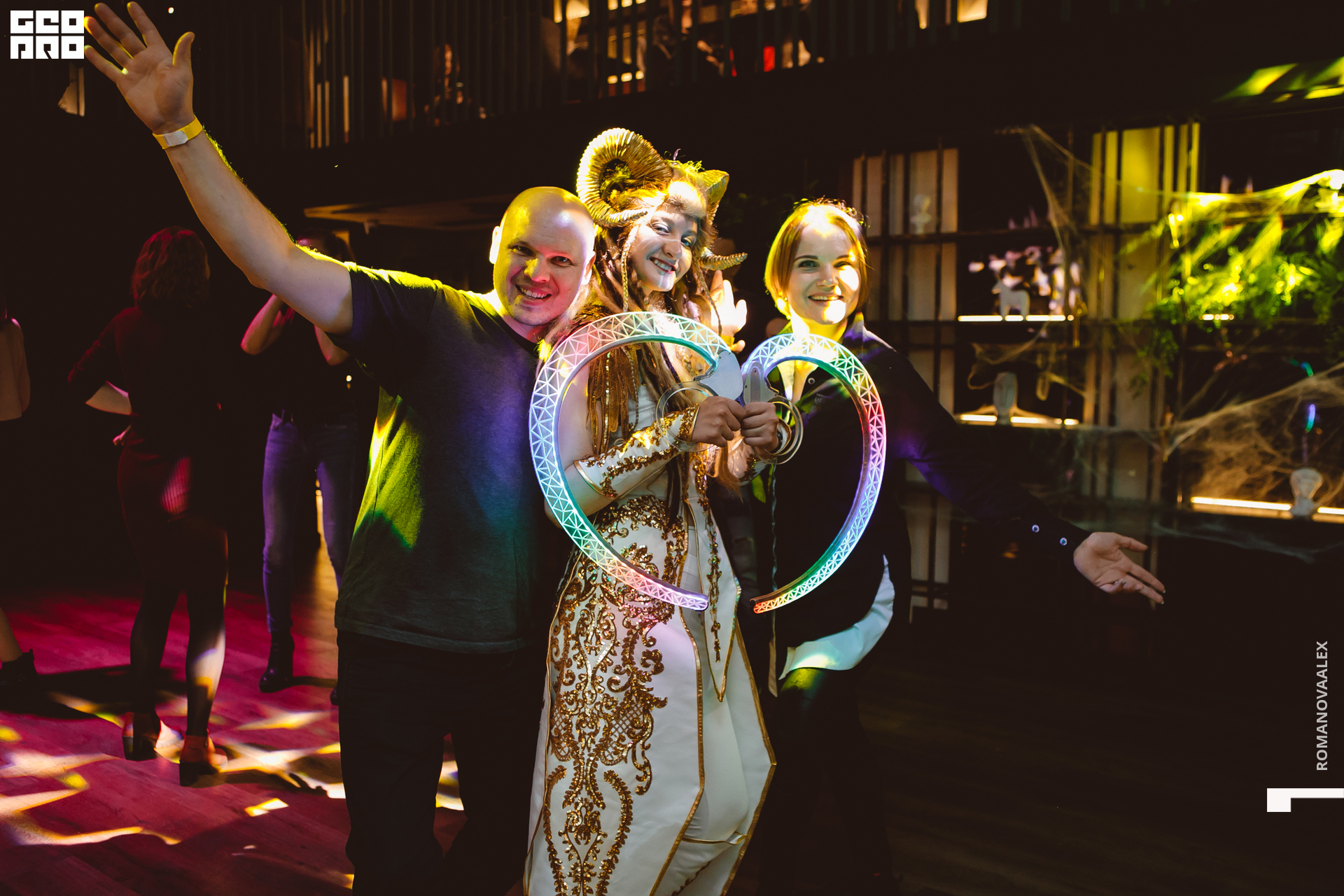 022 311022  014210 @romanovaalex.jpg