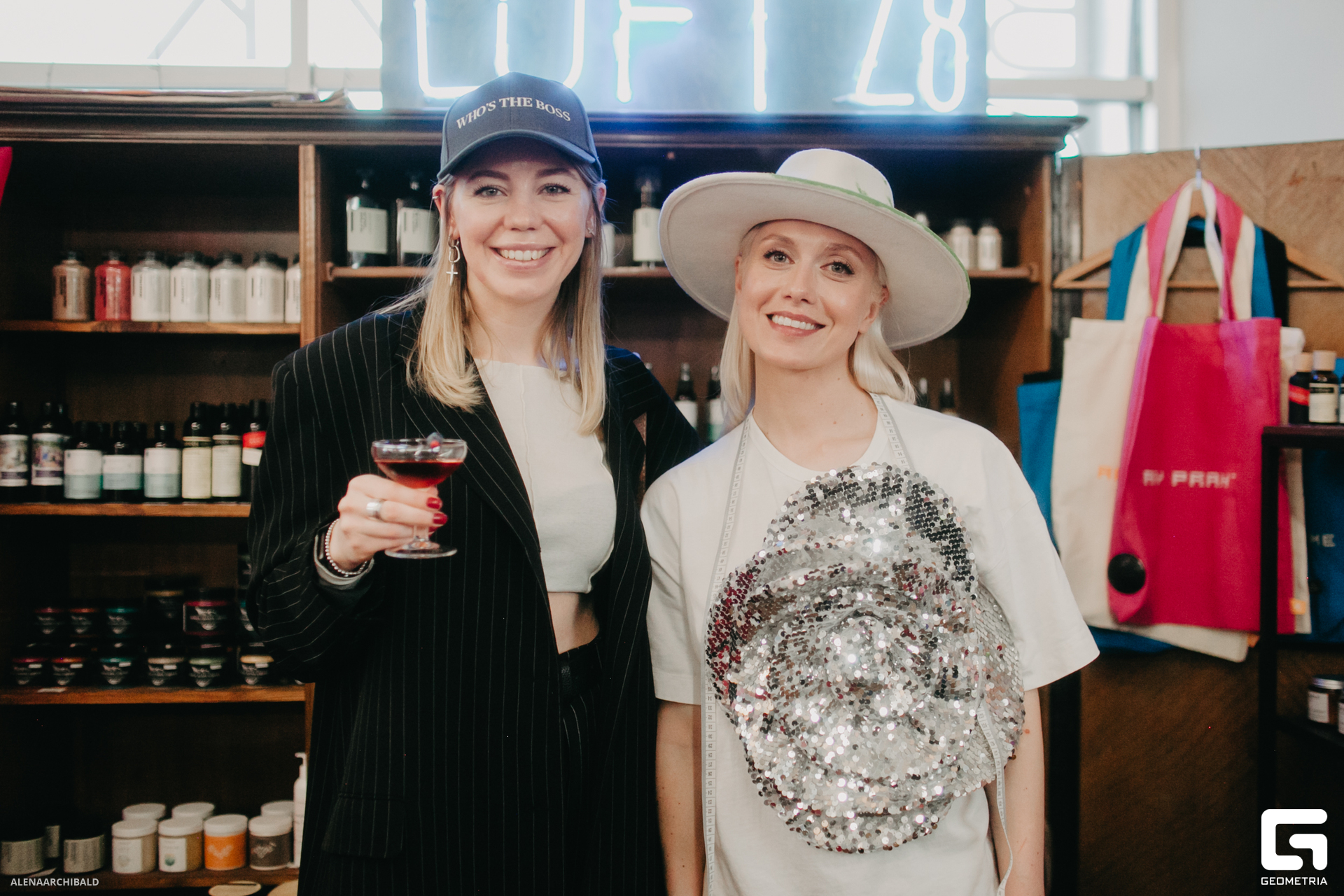 2023-04-27 18-46-35_alenaarchibald135.JPG