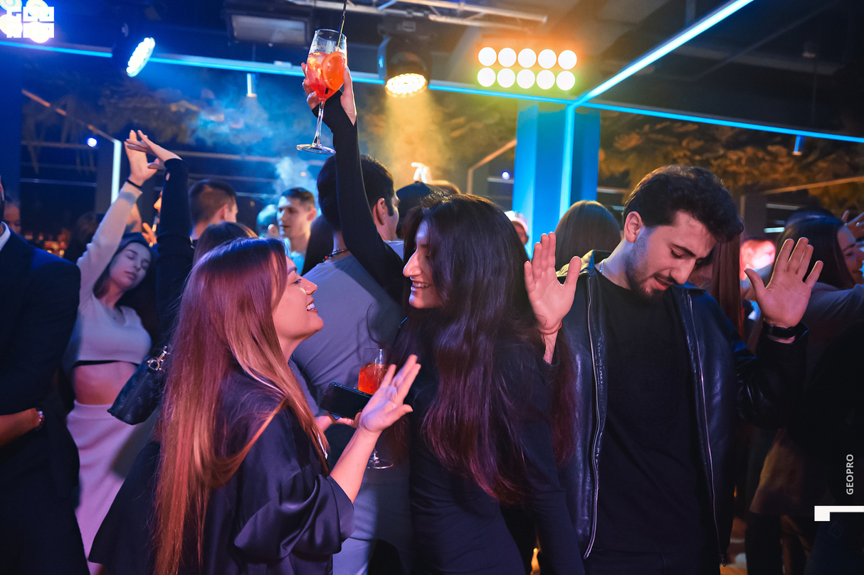 Weekend Party 18