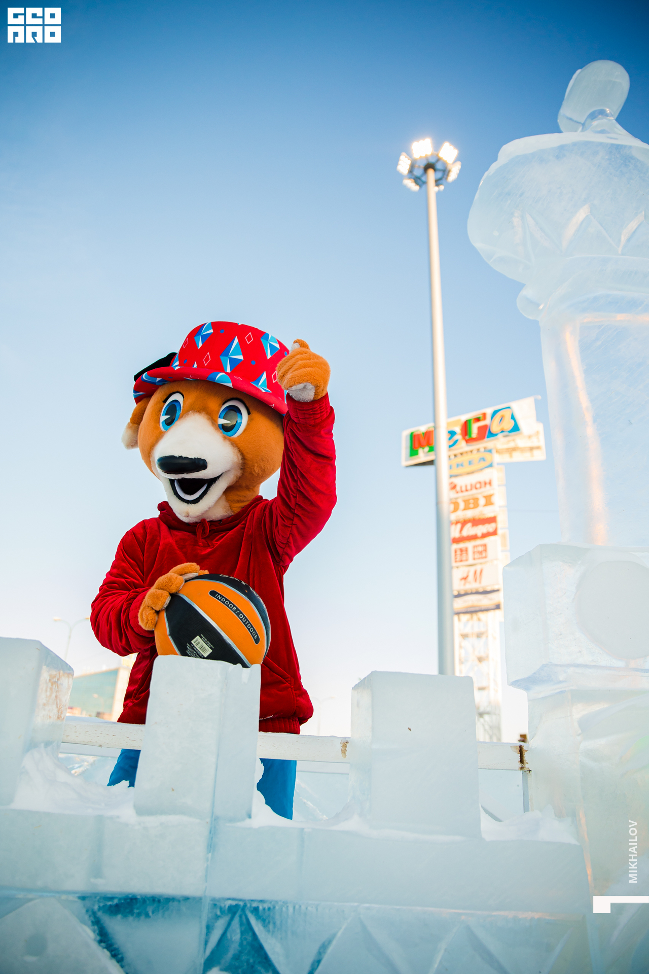 049-20211225-15-Mega - Mikhailov - 2560.jpg