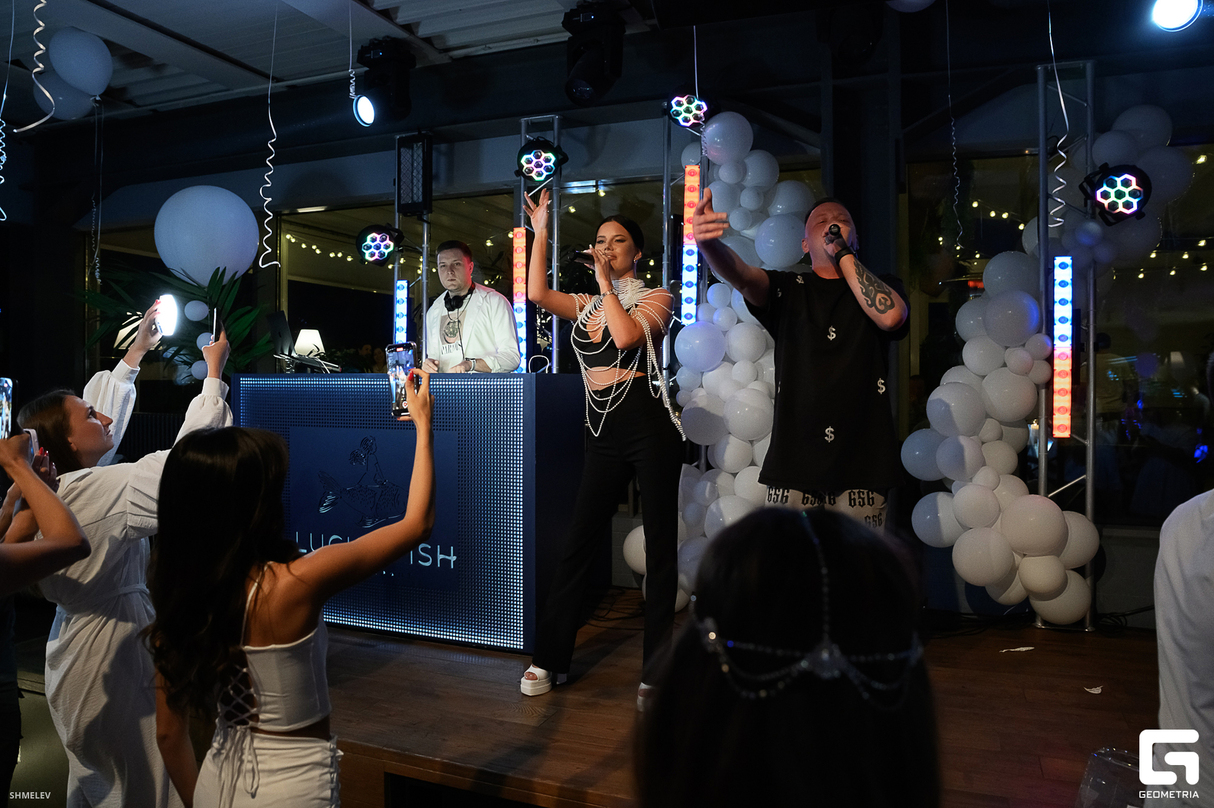 White Party! 27