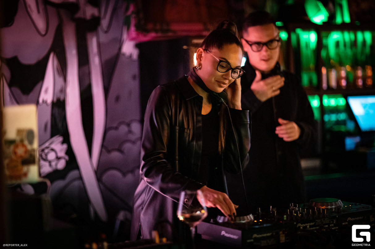 Black Karma Full Immersion preparty / Guggenheim bar 21