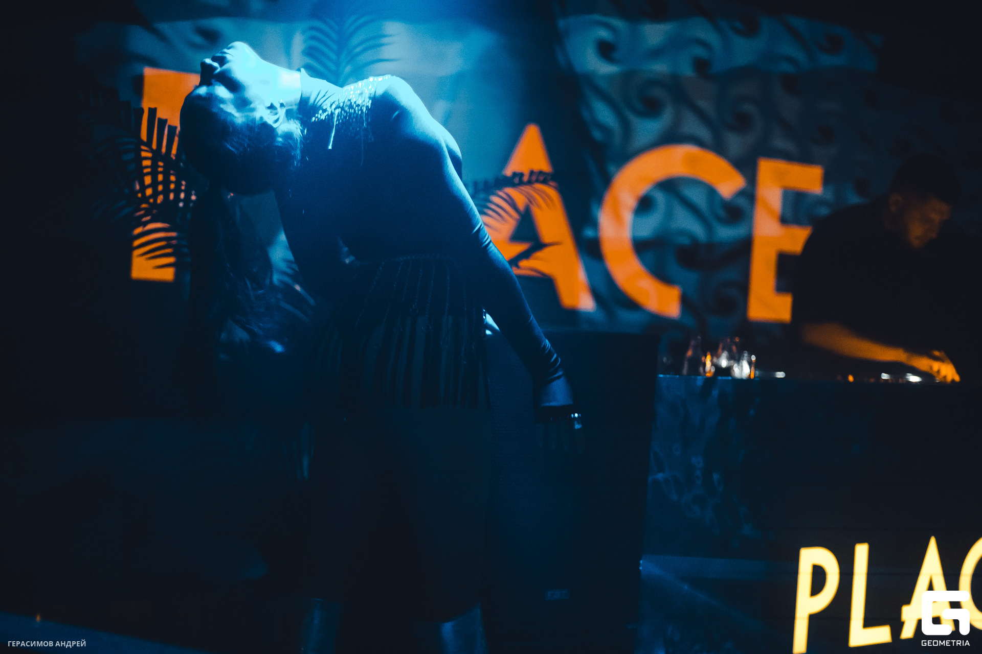 006 Place 26. 10.jpg