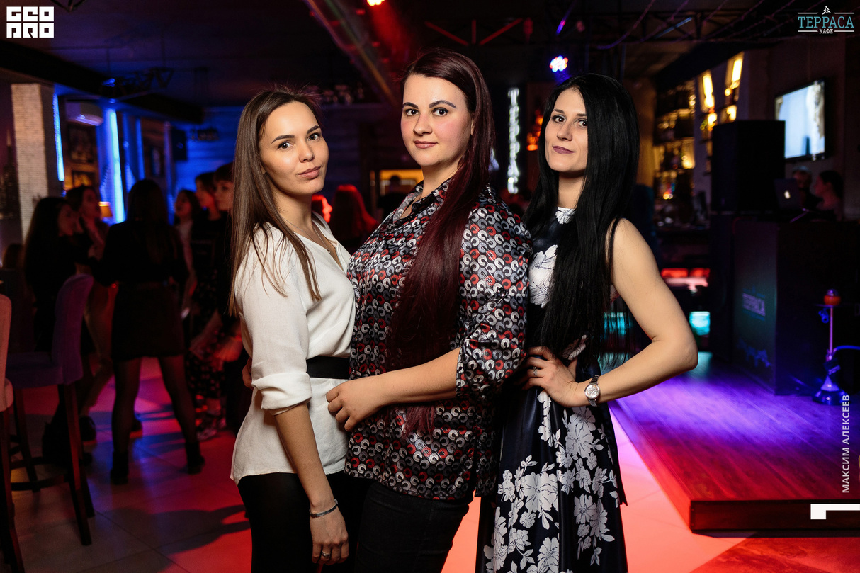 Суббота в кафе Терраса 17