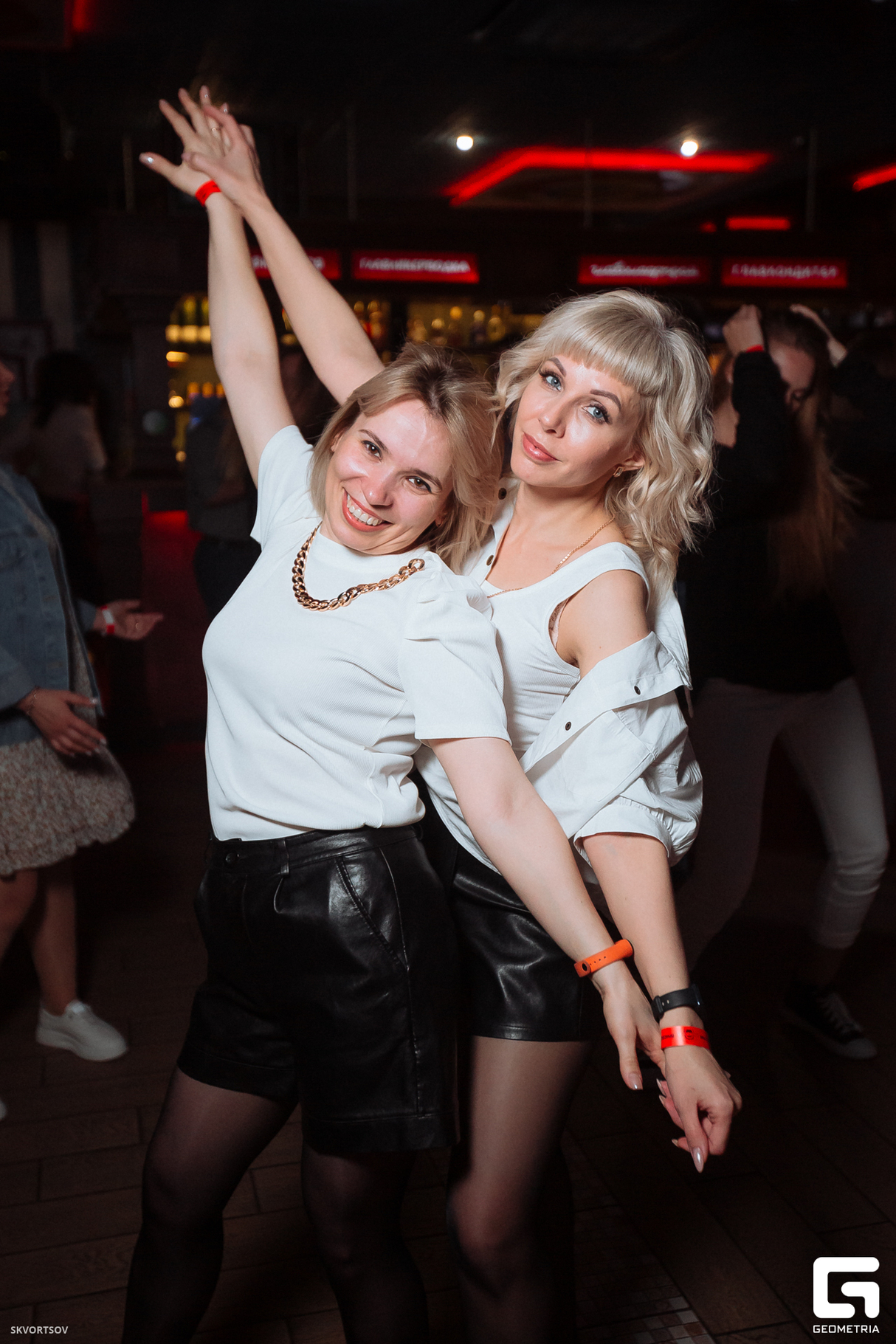 Saturday party 26