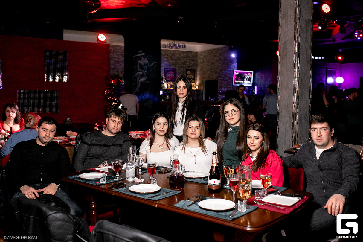 Международный женский день в БАРХАТ 23