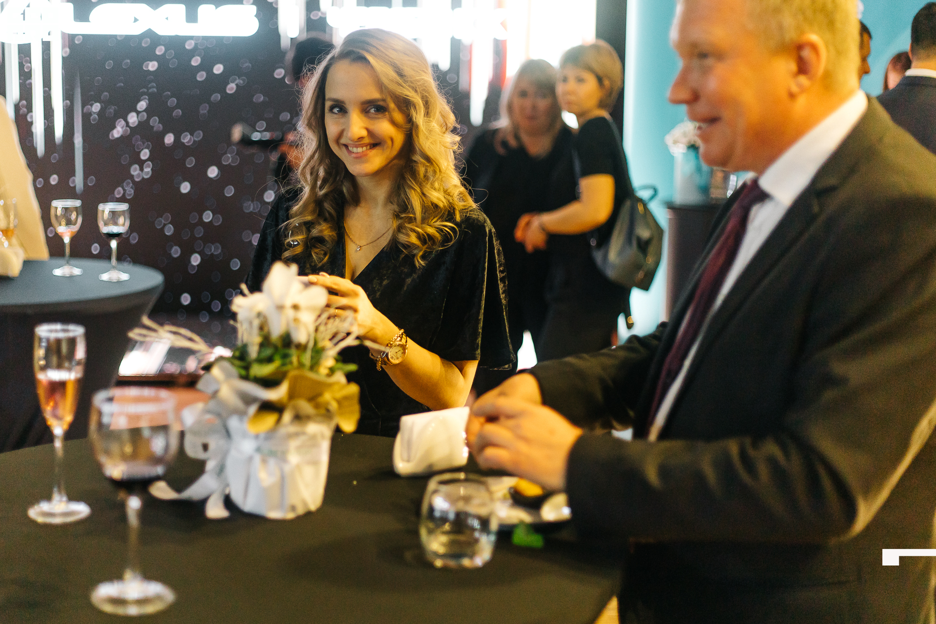 169_21-12-09 ISAEVA KASHIN SHVETS.jpg