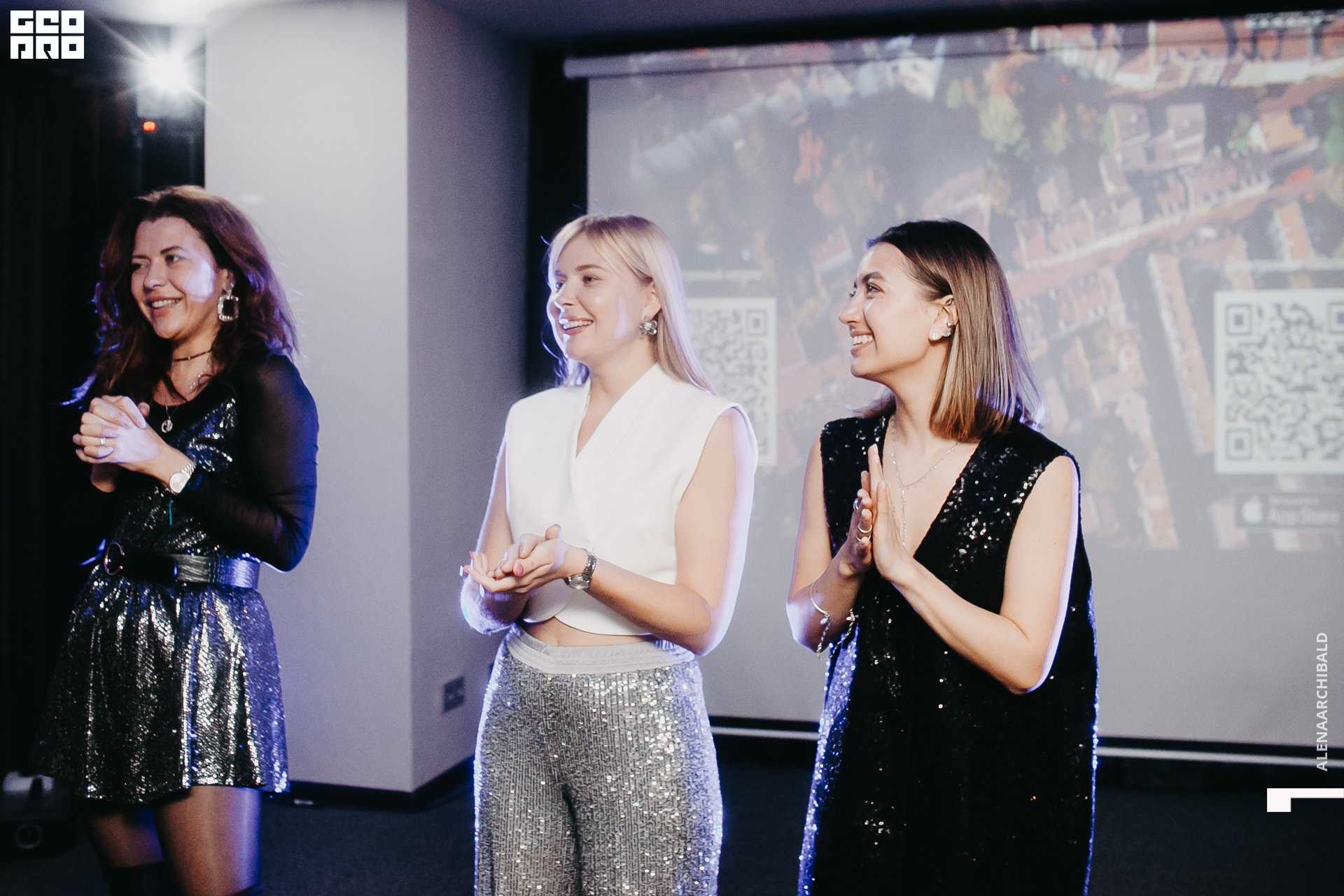 2022-04-03 00-00-25_alenaarchibald087.JPG