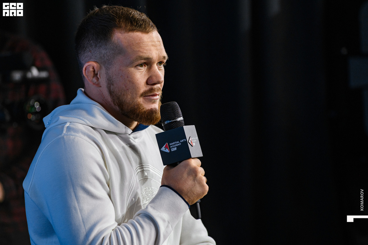 Пресс-конференция чемпиона UFC Петра Яна 15