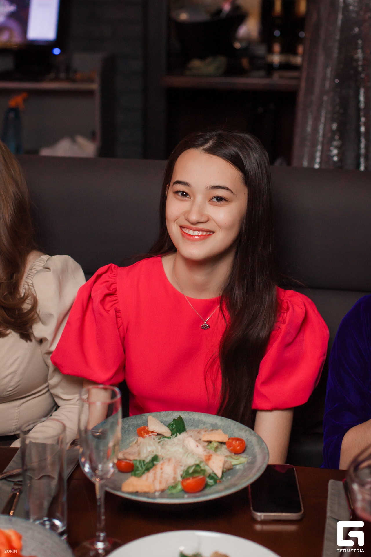 058-20-18-47-28-12-24- Zorin.jpg