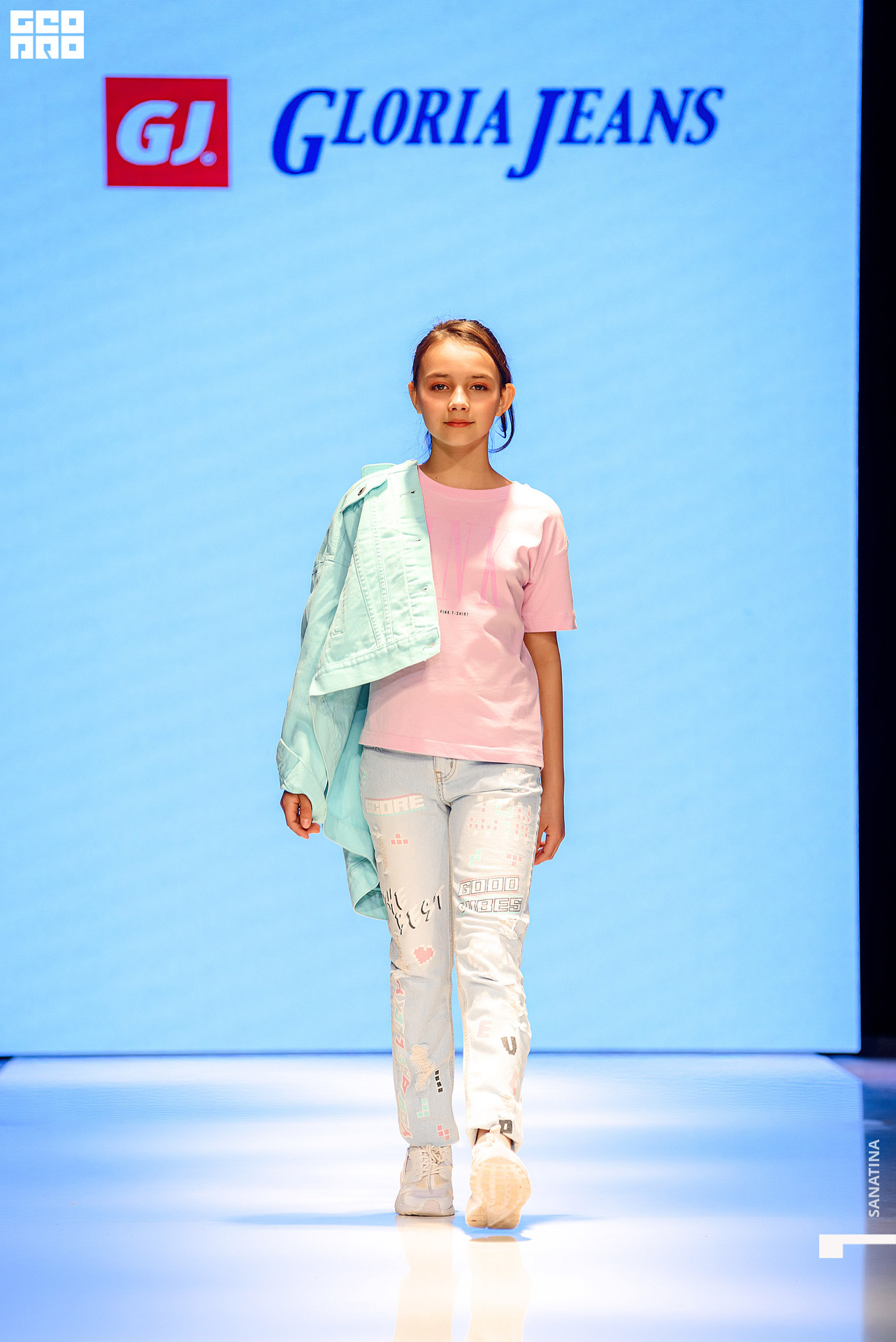 0565_2021-04-23_20-00-34 - Sanatina.jpg