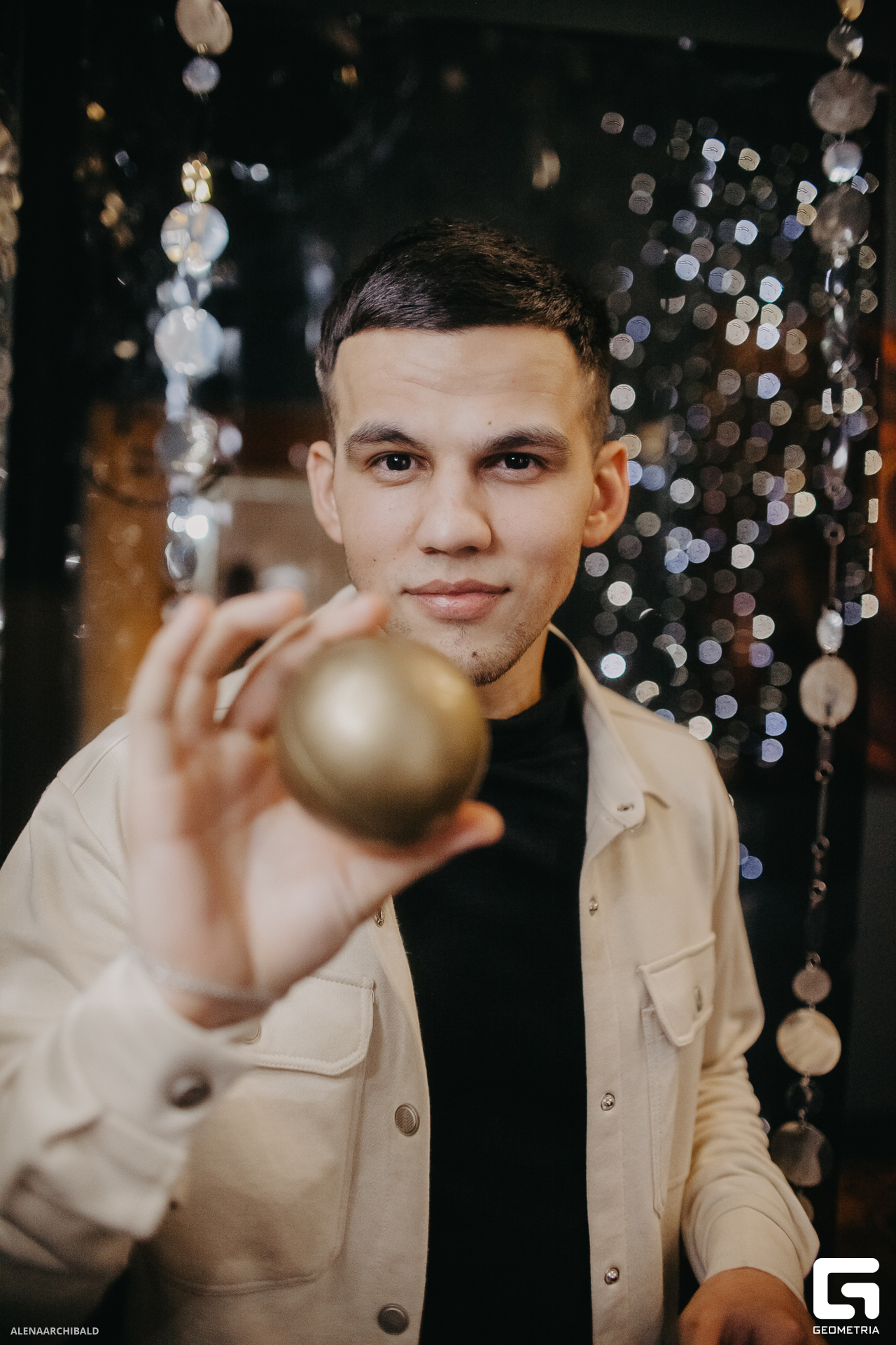 2023-04-08 00-27-04_alenaarchibald007.JPG