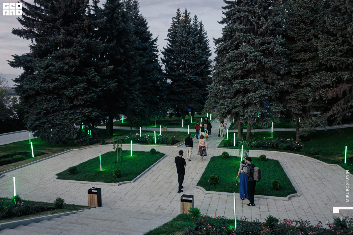 Концерт-открытие сцены «Ракушка» в Александровском саду 8