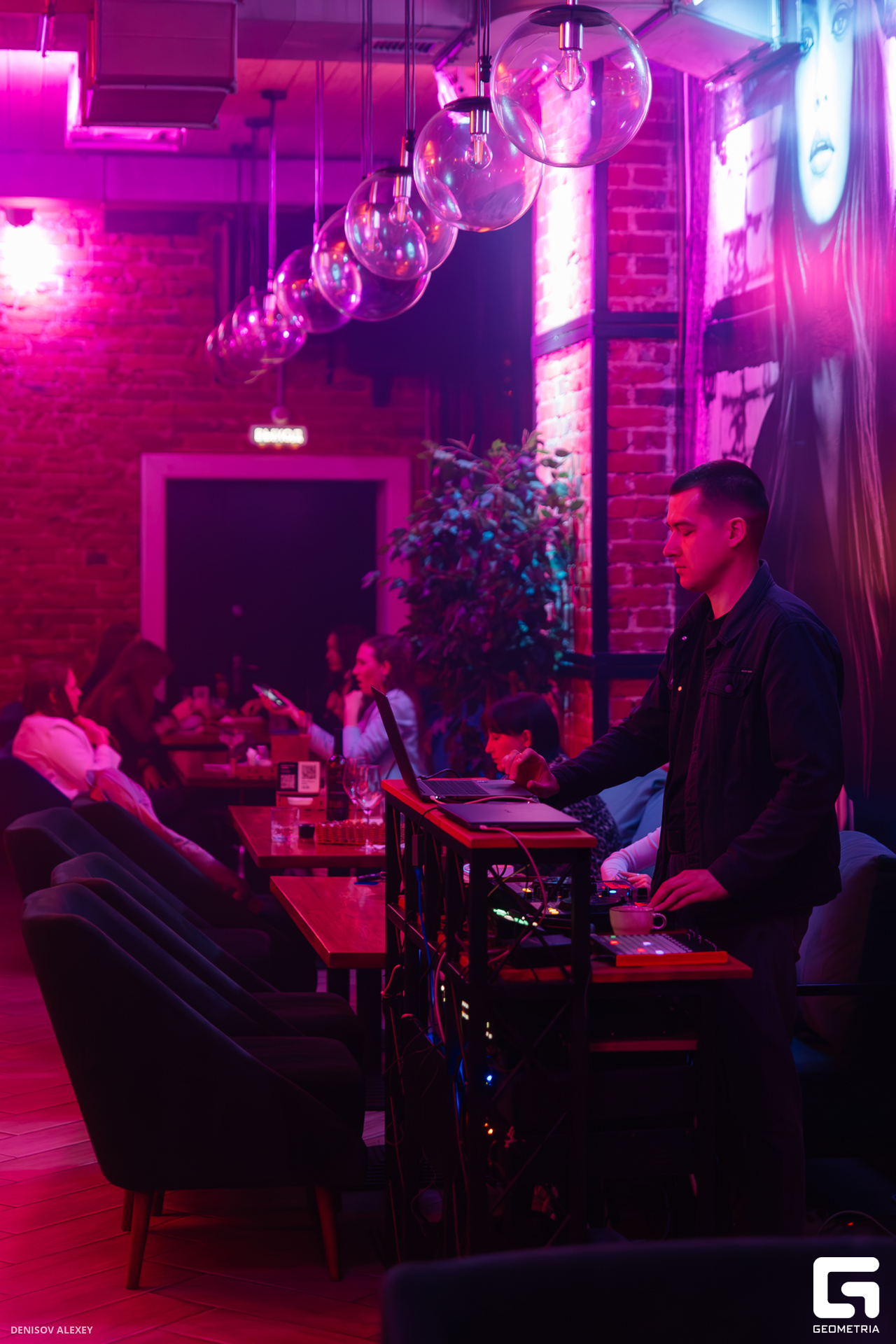 P18A7069-Улучшено-Ум. шума.jpg