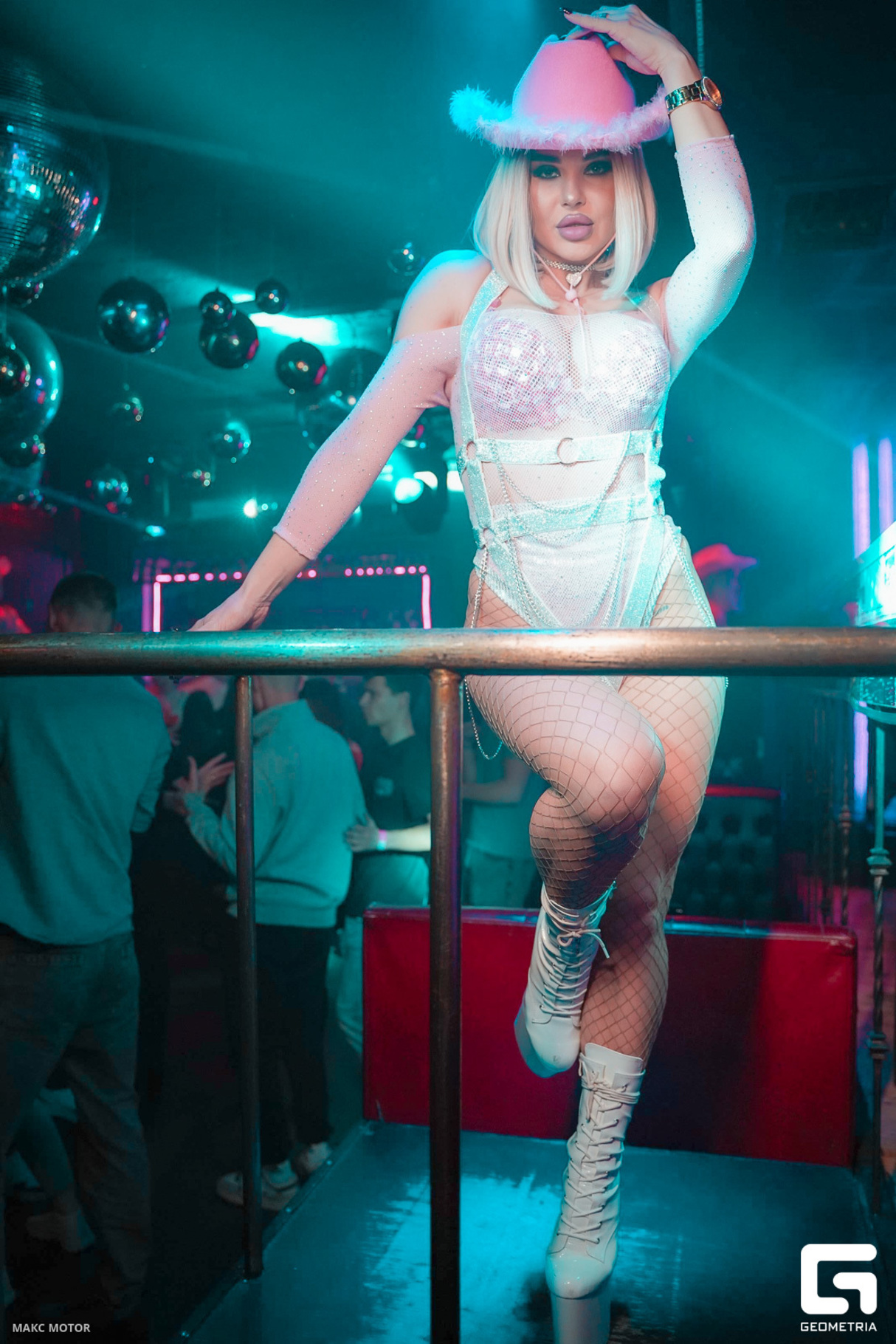 Saturday Night 27