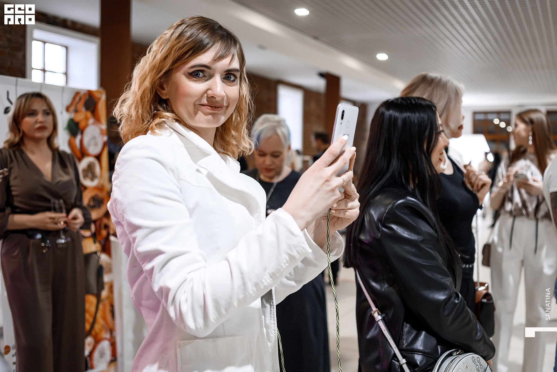 0081_2021-04-21_19-52-44 - Sanatina.jpg