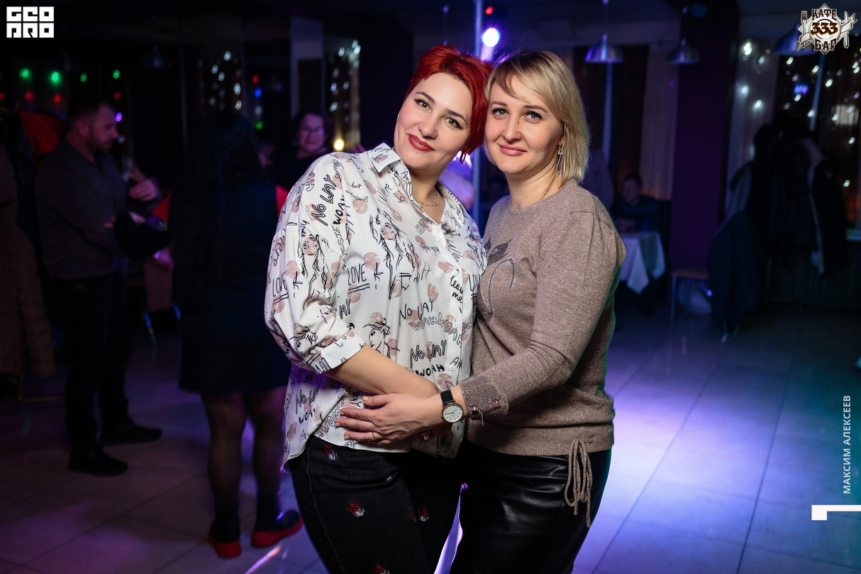 Суббота в Кафе-бар 333 30