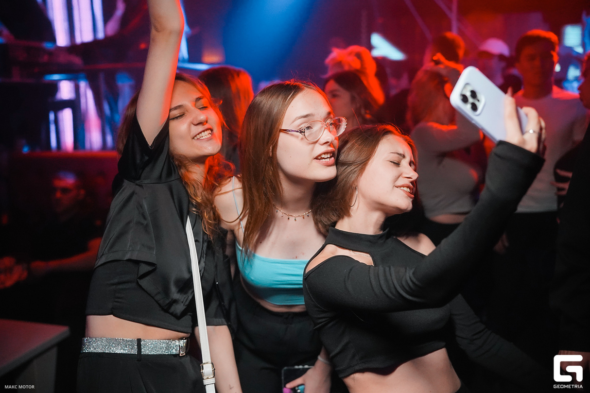 Saturday Night 28