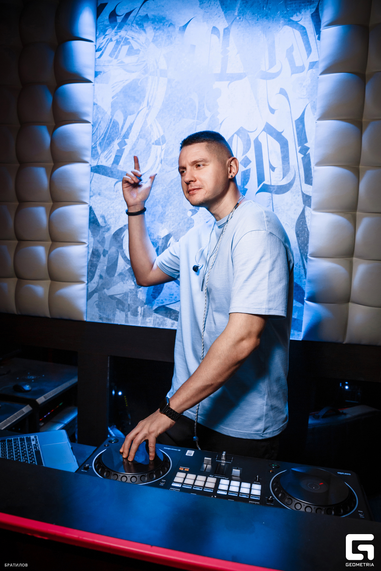 034 - 19_10_24 - 00_39_12 - Bratilov.jpg