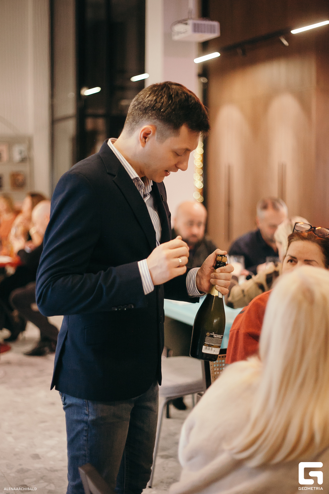 2023-12-02 18-00-57_alenaarchibald103.JPG