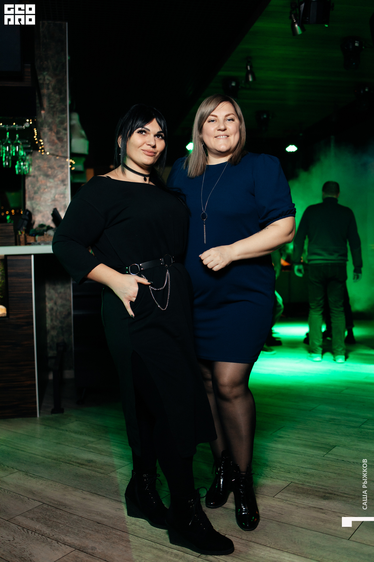 Friday party 10