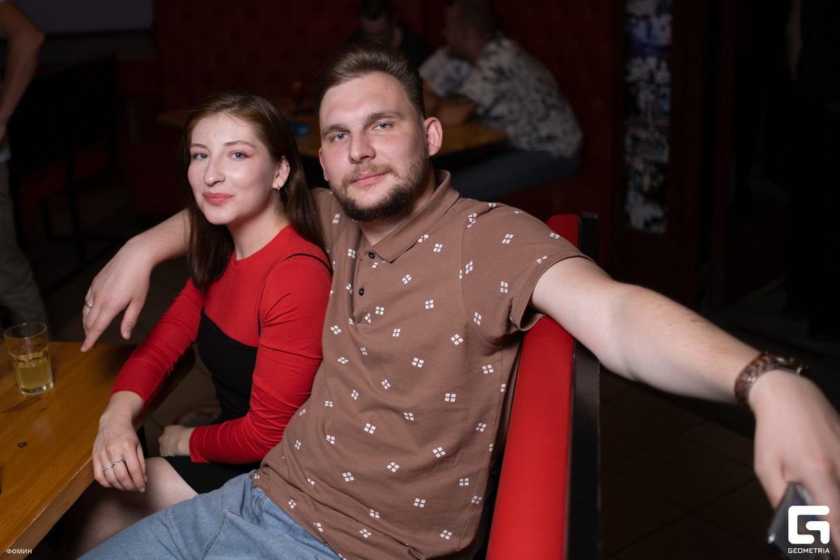 Пятница в баре Americanka 12