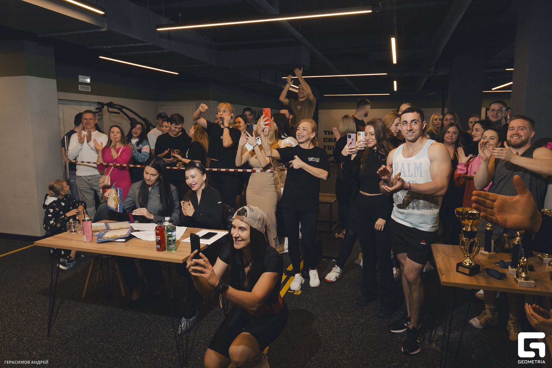 177 Dark Fit 10. 03.jpg