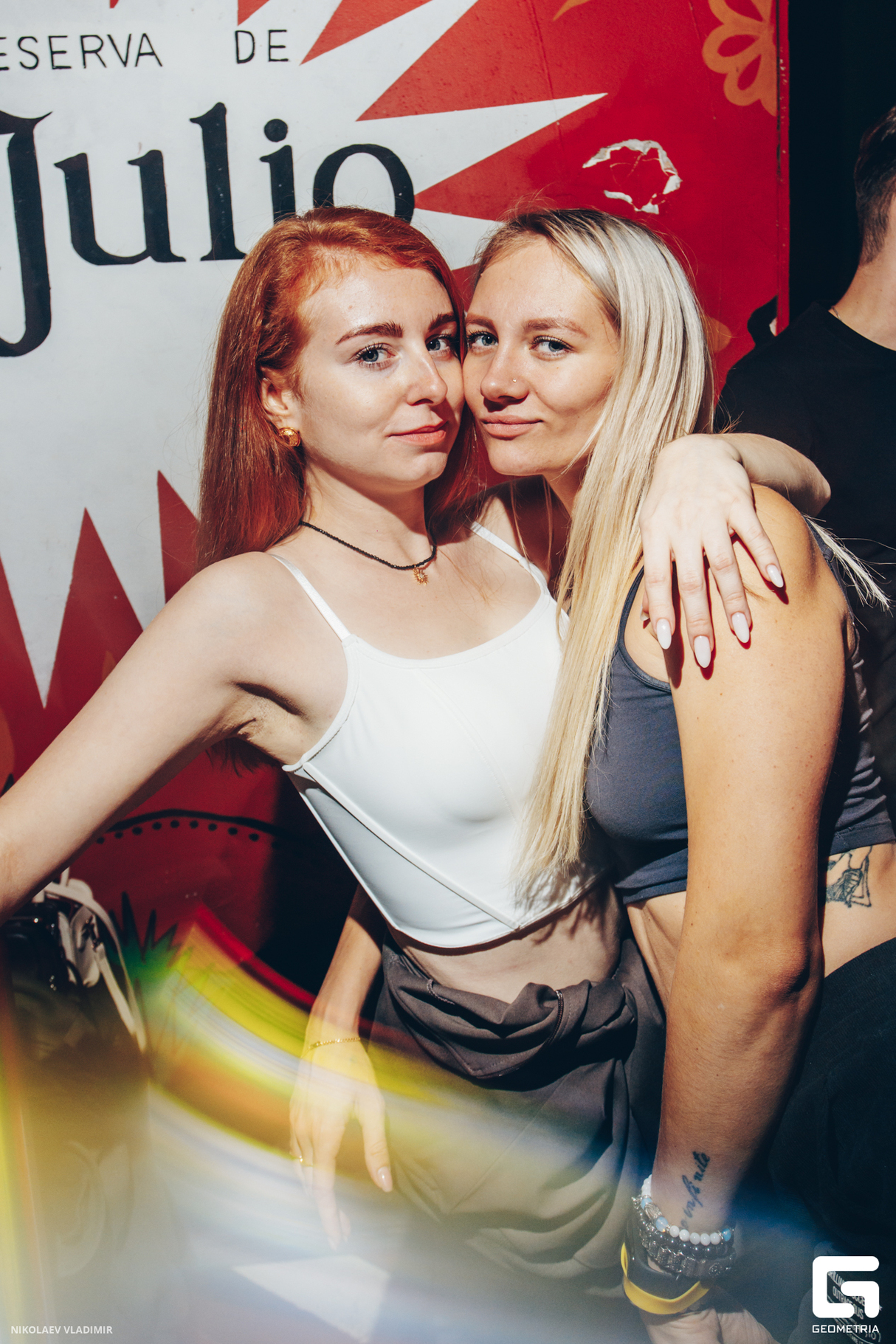 FIESTA DE CHICAS 19