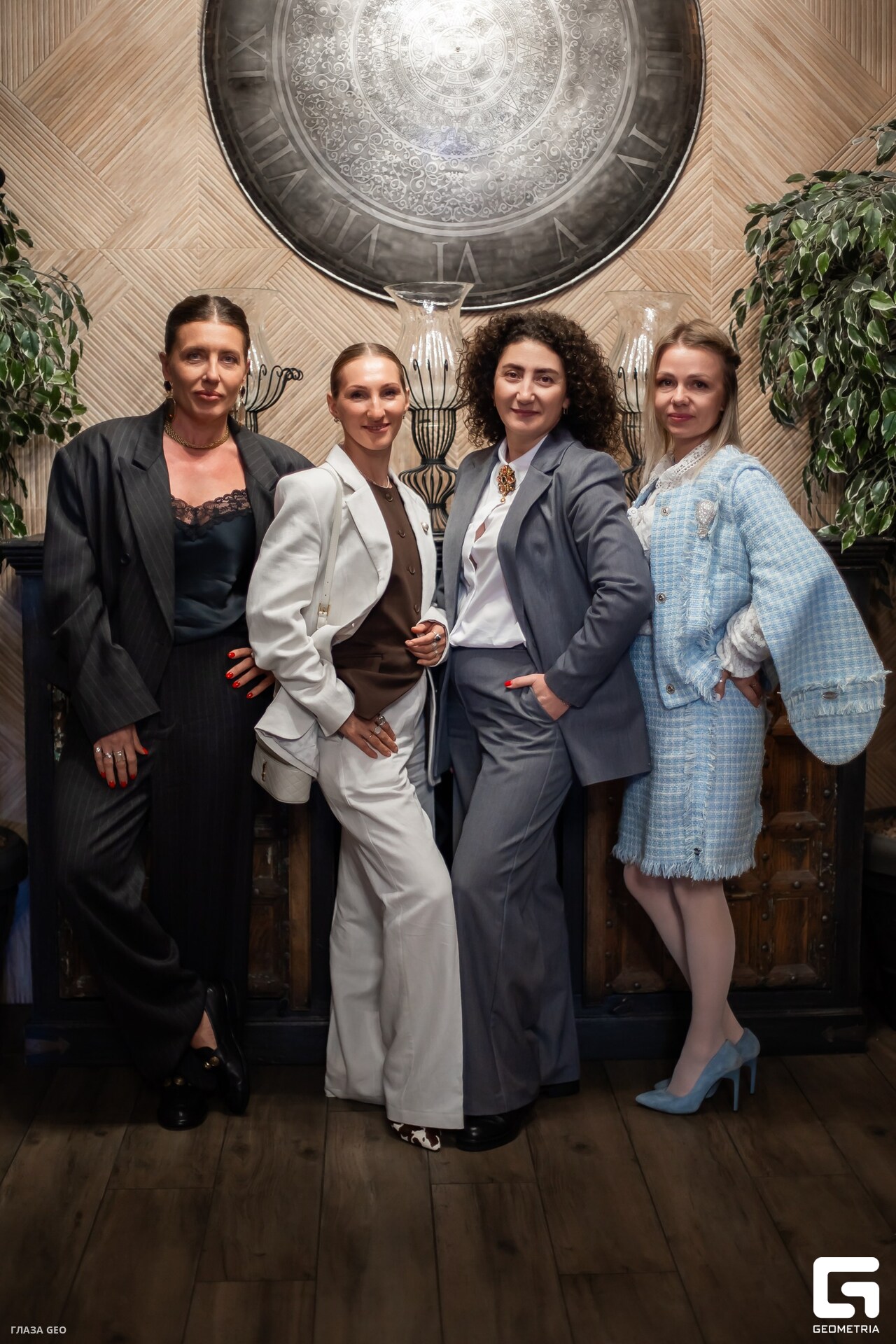 photo 258_resized.jpg