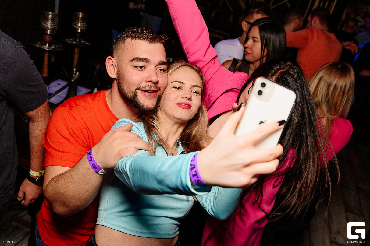 GATSBY WEEKEND 23