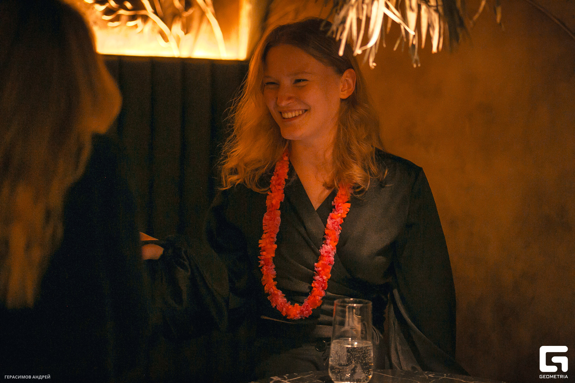 091 Bloom bar 1. 12.jpg