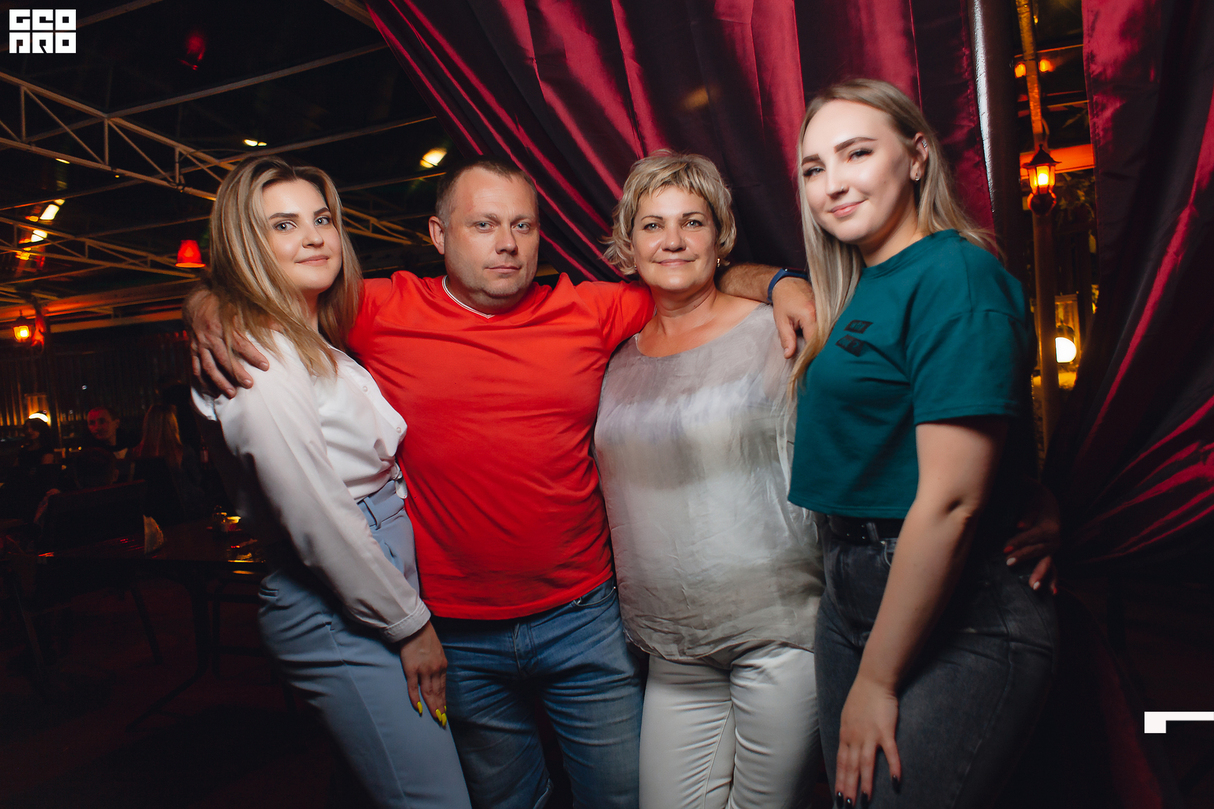 Субботний вечер 24
